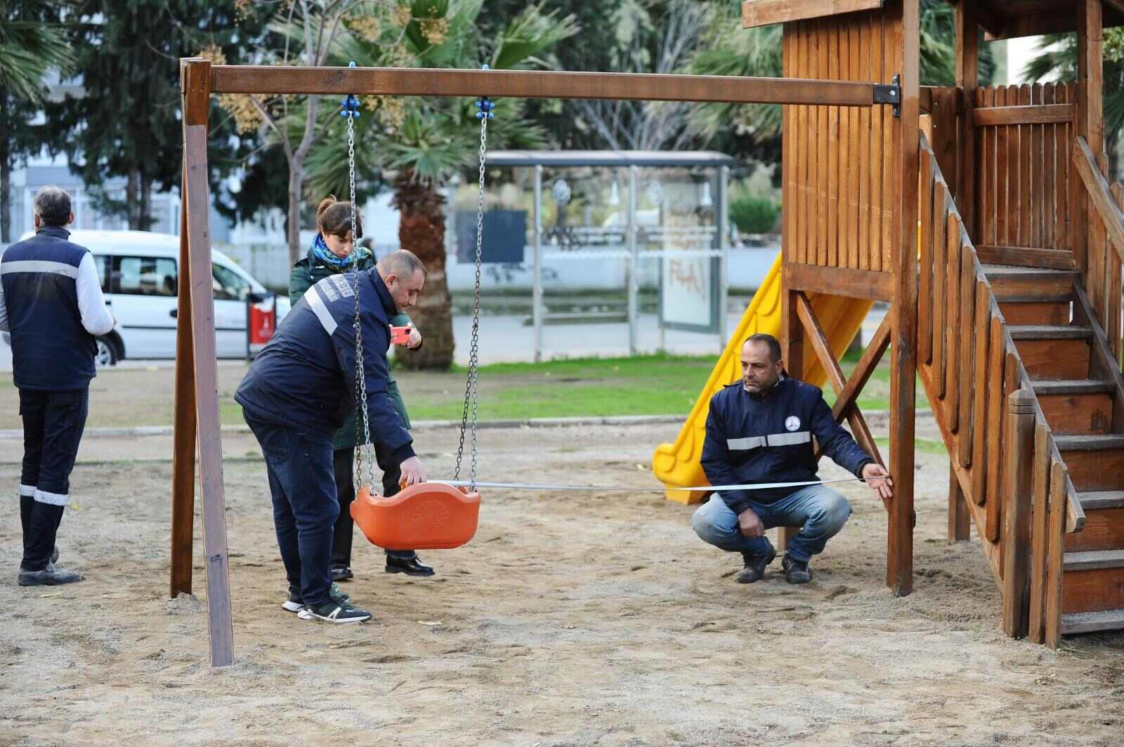 Karşıyaka çocuk oyun parkı