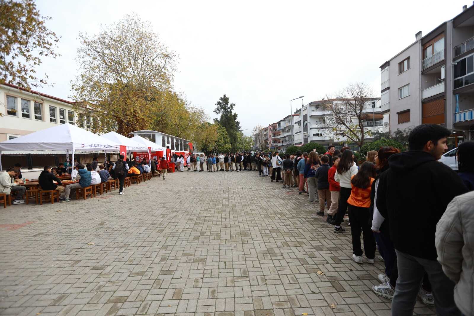 Kent Lokantası Öğrenci Otobüsümüzün ikincisini hazırlıyoruz