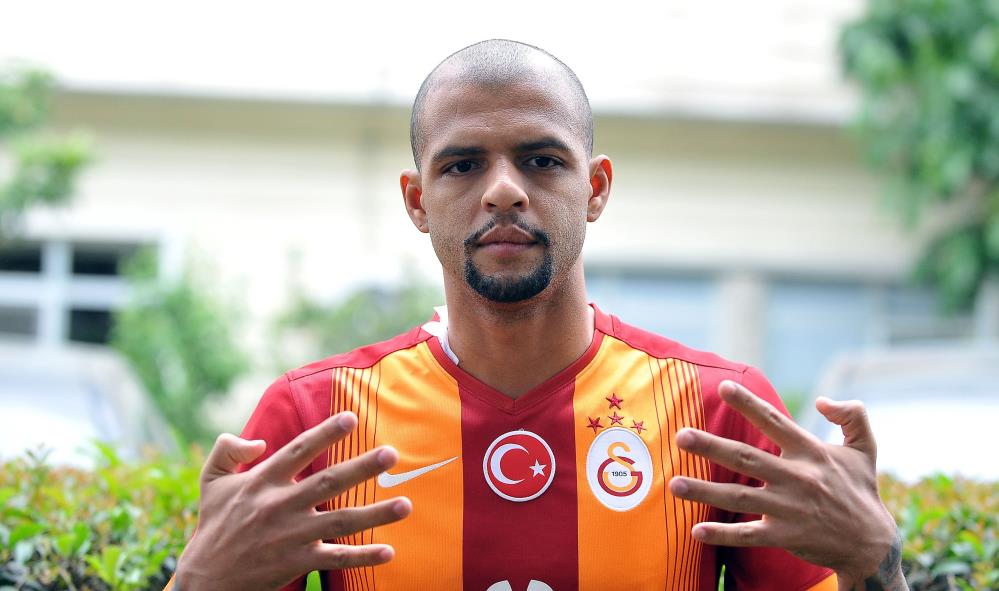 Felipe Melo, 41 yaşında futbolu bıraktığını açıkladı.