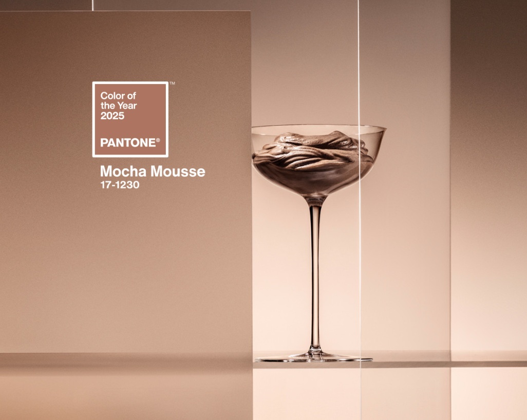 Pantone Color Institute, 2025’in rengini Mocha Mousse olarak belirledi. 