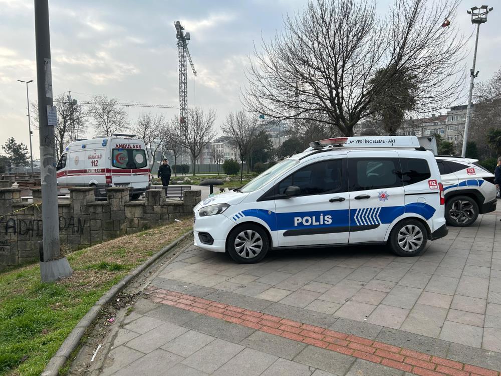 Şahsın Sanal Kumarda Para Kaybettiği Için Kendini Vurduğu Iddia