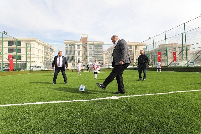 Fırat Yılmaz Çakıroğlu Spor Tesisleri