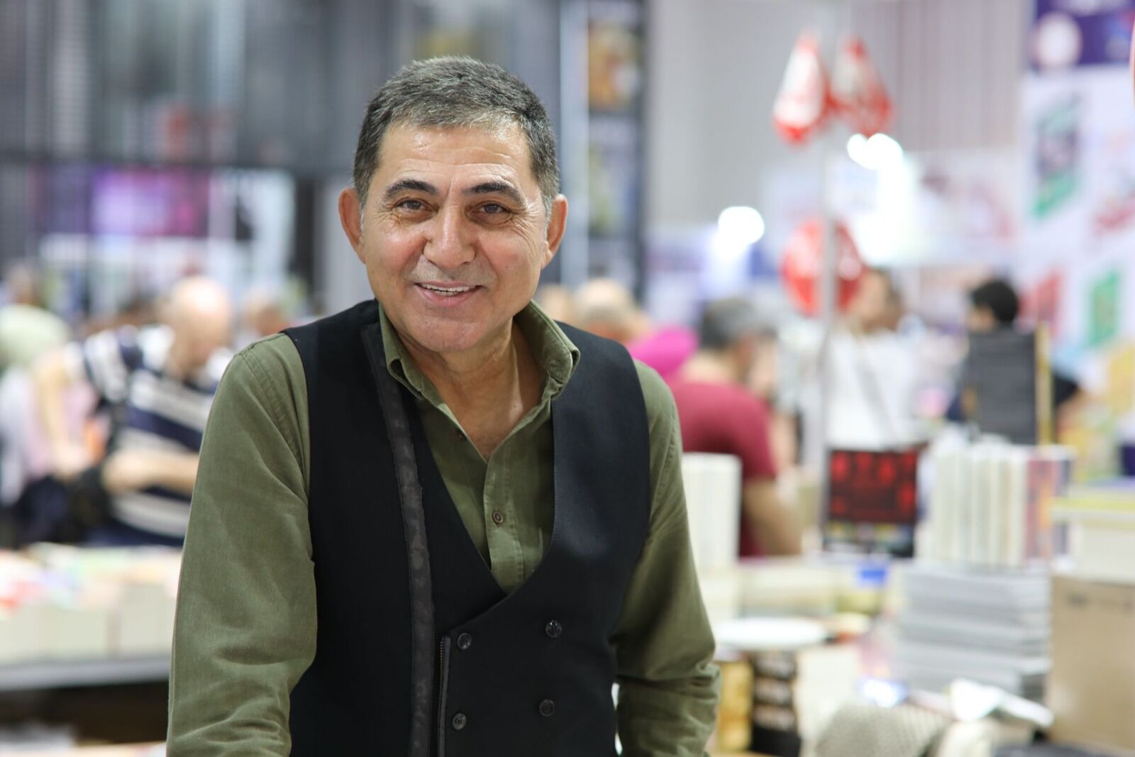 1. Niobe Edebiyat Sanat Söyleşileri’ne Hastalık Engeli (1)