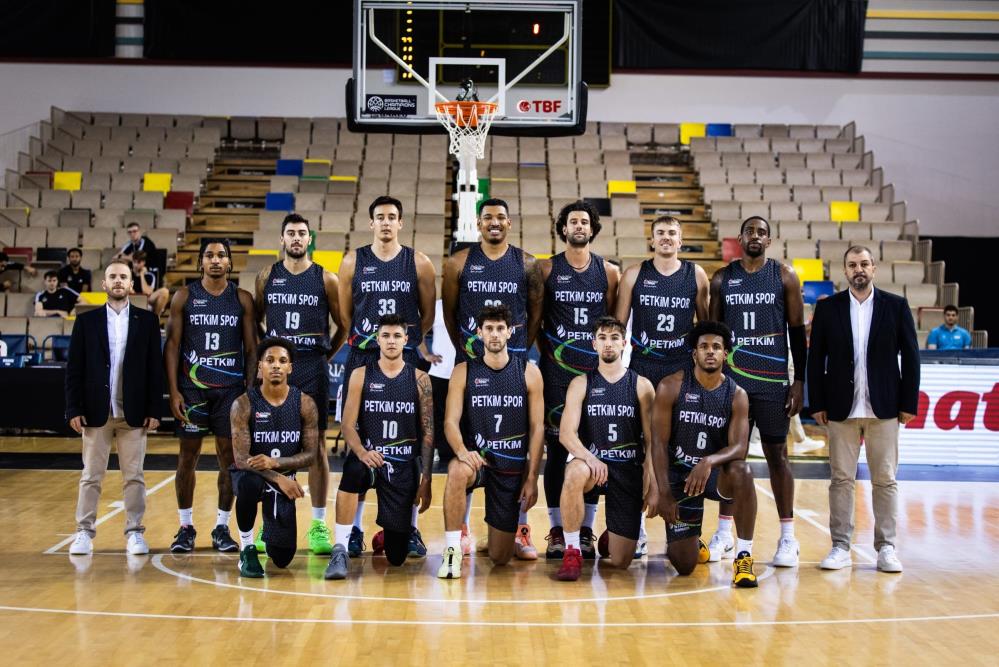 Başantrenör Burak Gören ve öğrencilerinin morali bozuk