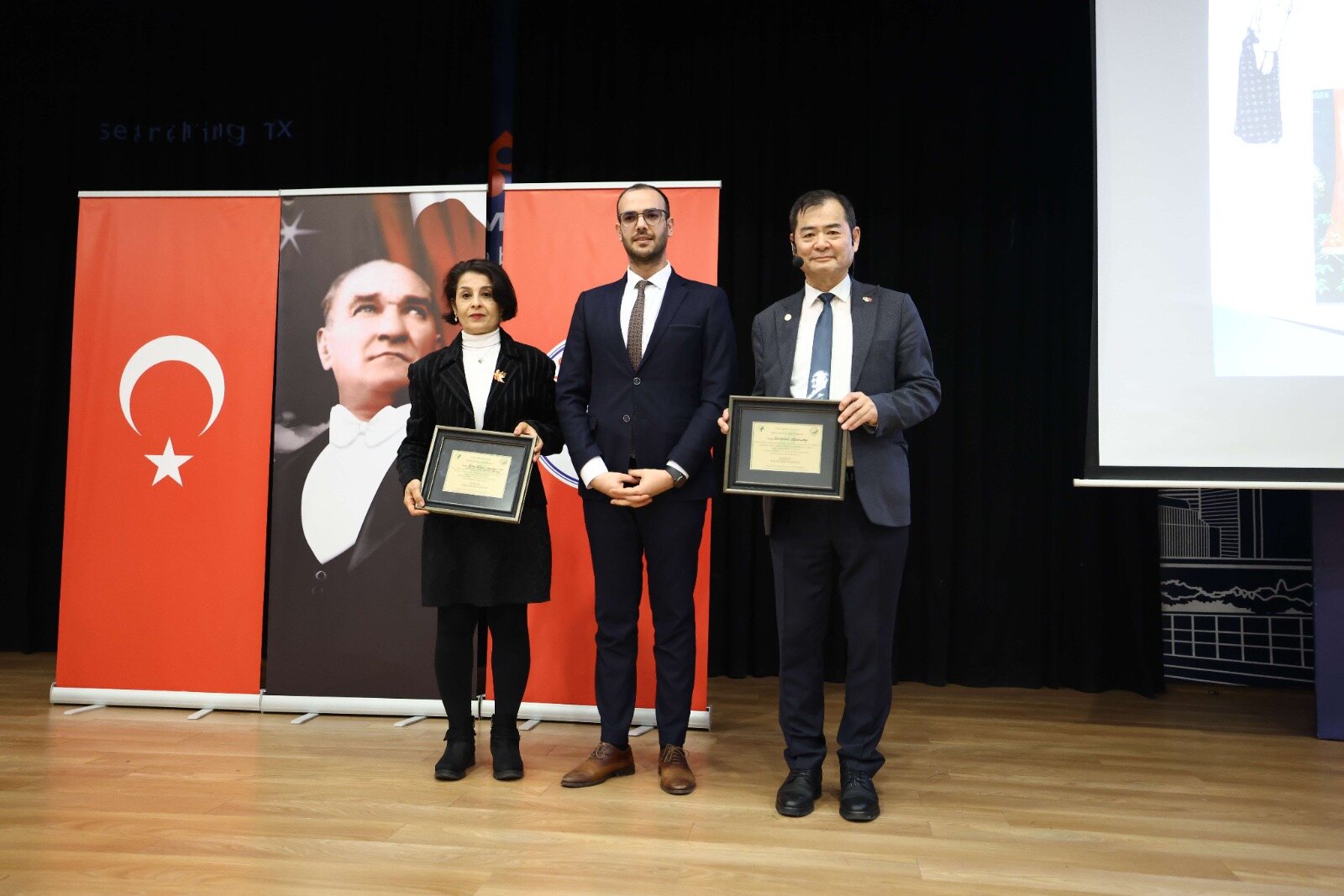 Ahmet Mete Işıkara