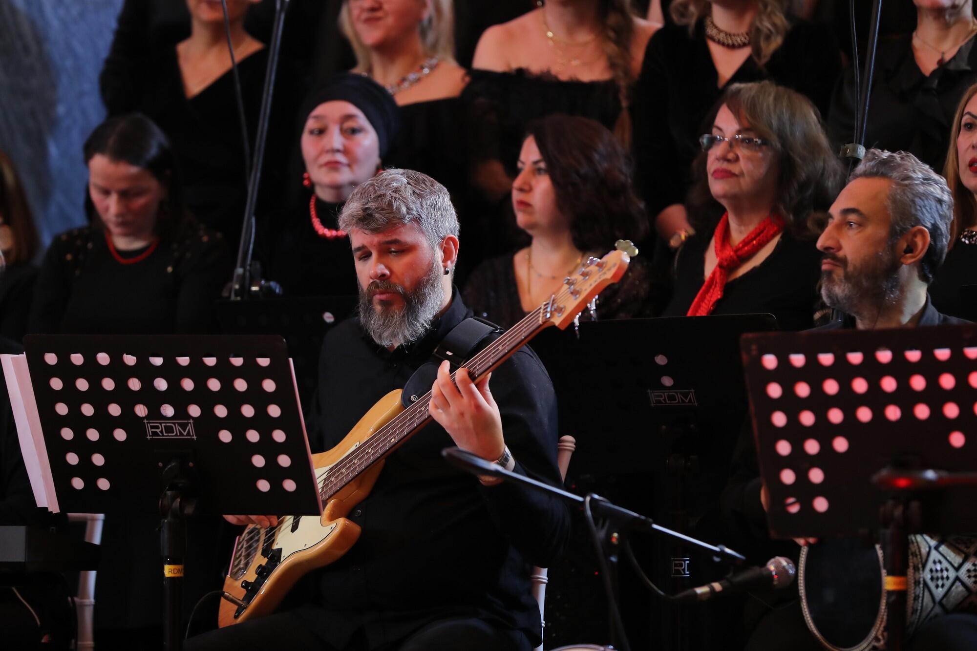 Aliağa Belediyesi Sanatevi Korosu