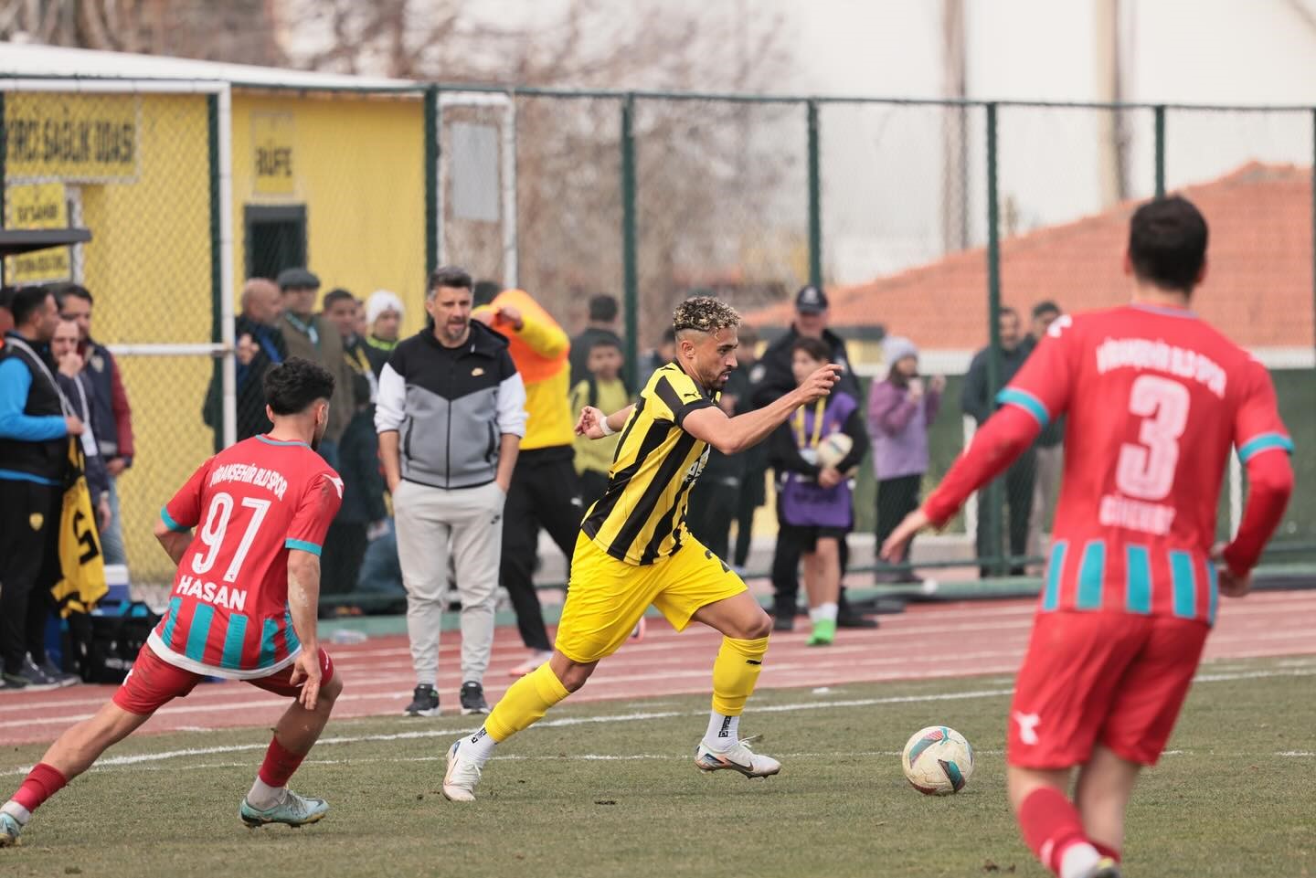 Aliağaspor Fk, Viranşehir Belediyespor'u 3 Mağlup Etti (1)
