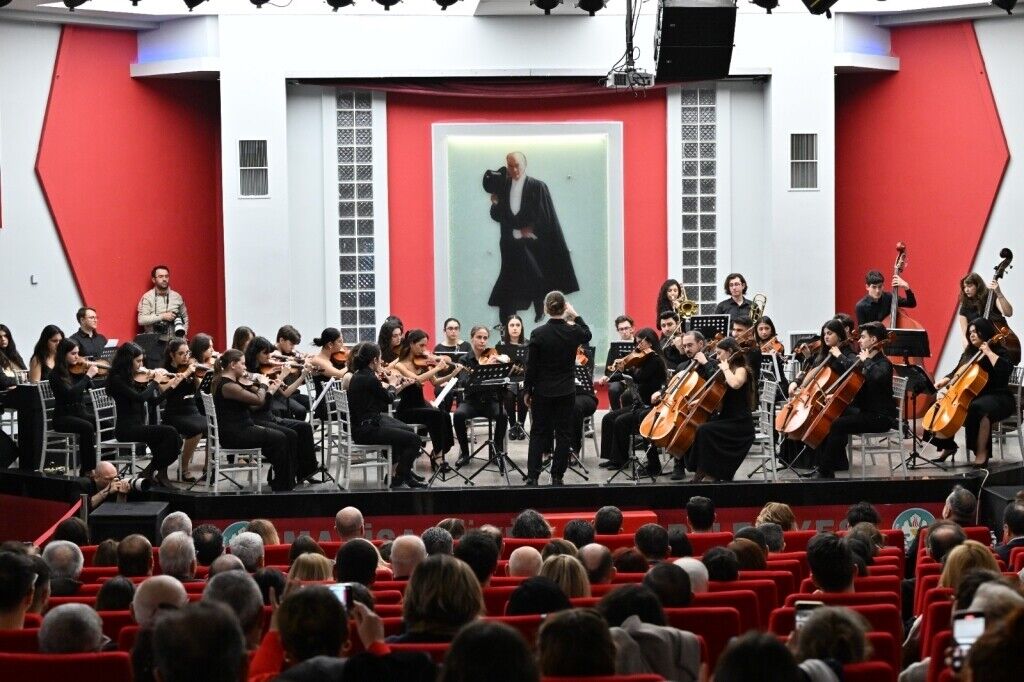 Ataşehir Gençlik Senfoni Orkestrası