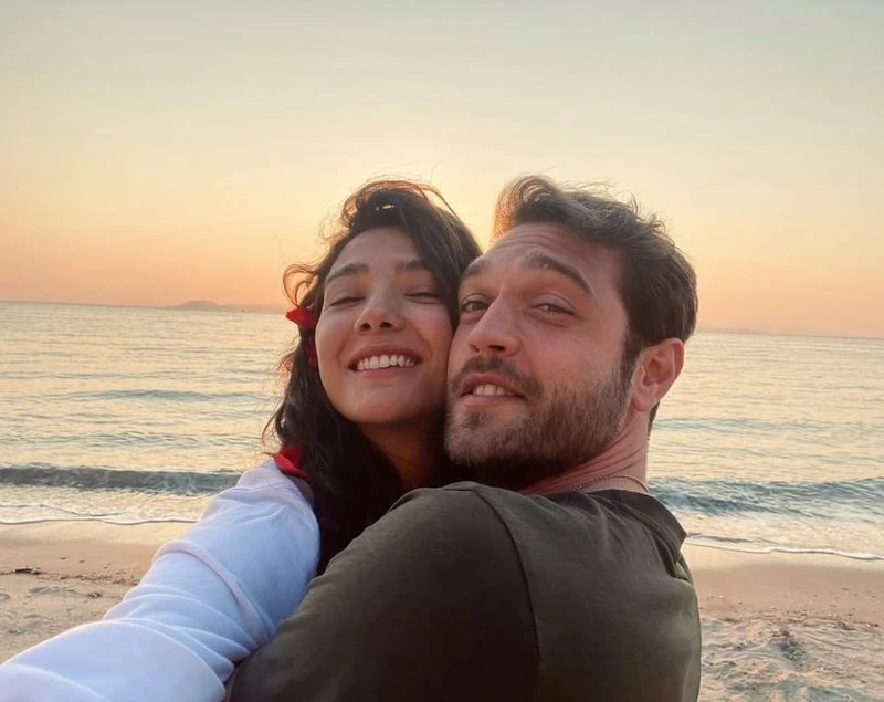 Aybüke Pusat Ve Furkan Andıç 1
