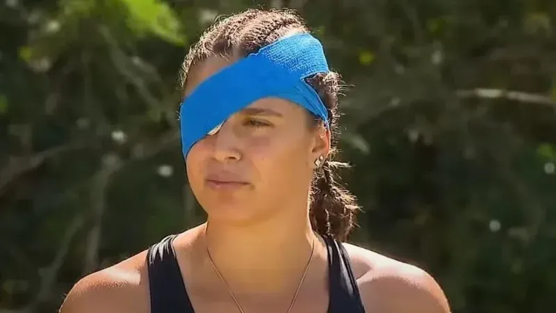 Hayranlar Ayşe'nin Yanıtını Bekliyor