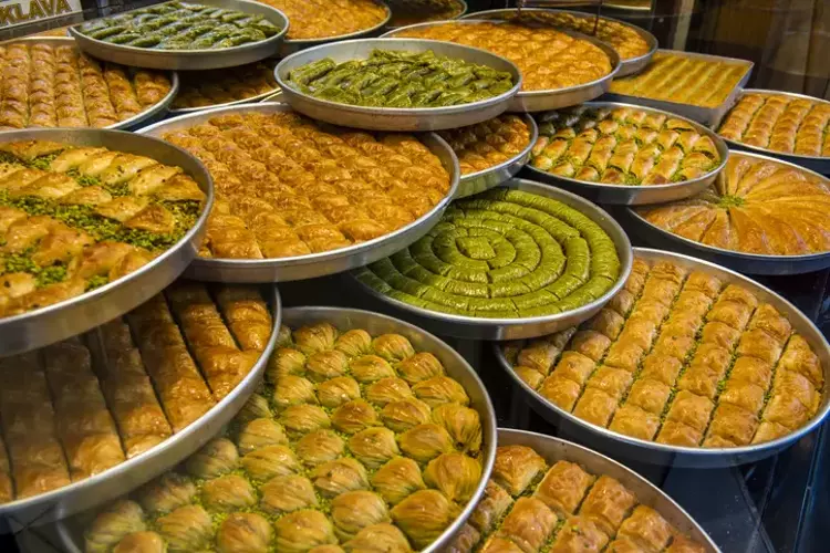 İzmir’de Baklava Fiyatları Ne Kadar?