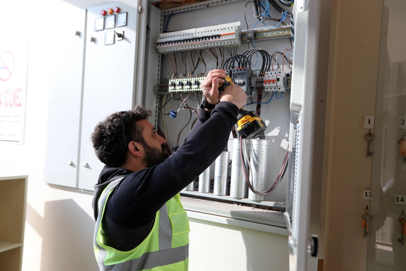 Bayraklı Nene Hatun Kız Öğrenci Yurdu