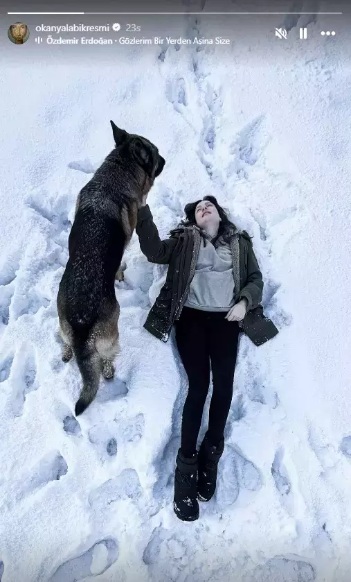 Okan Yalabık yeni aşkını sosyal medyada duyurdu