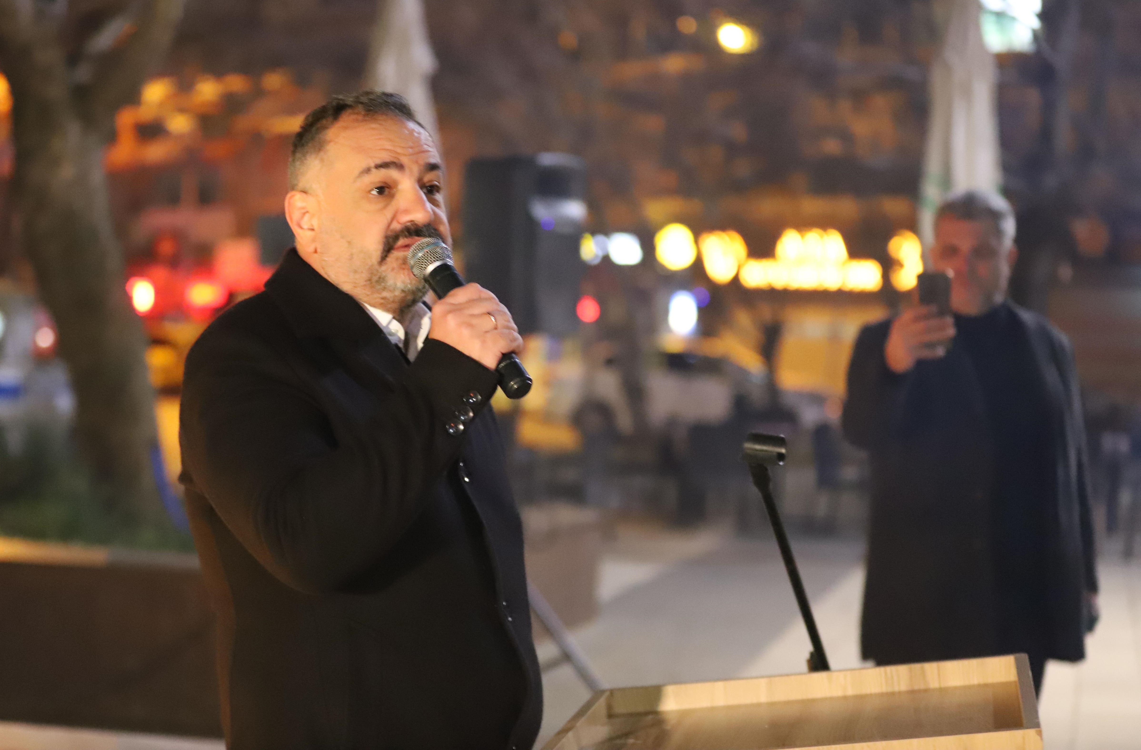 Chp İzmir 04.17'De Nöbetteydi (3)