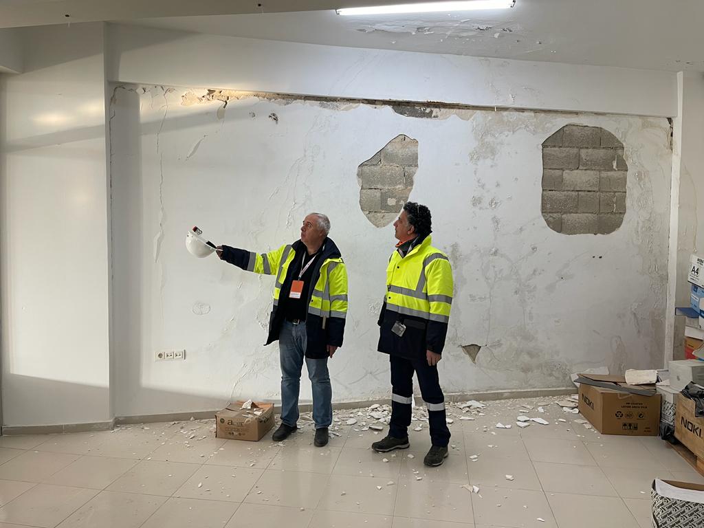 DEÜ öğretim üyeleri