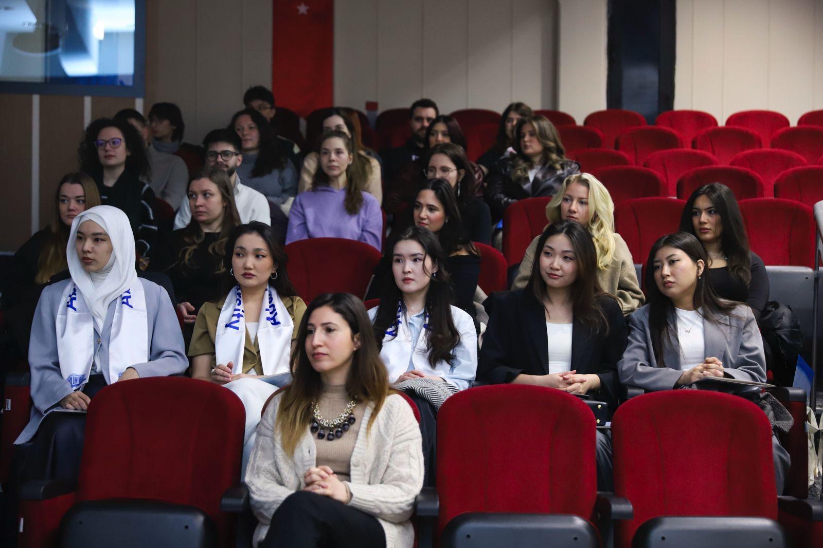 DEÜ İşletme Fakültesi