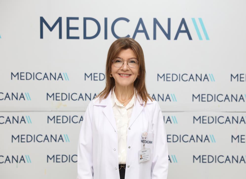 Dr. Elif Ünüvar