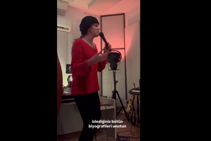 "İzlediğiniz bütün biyografileri unutun”