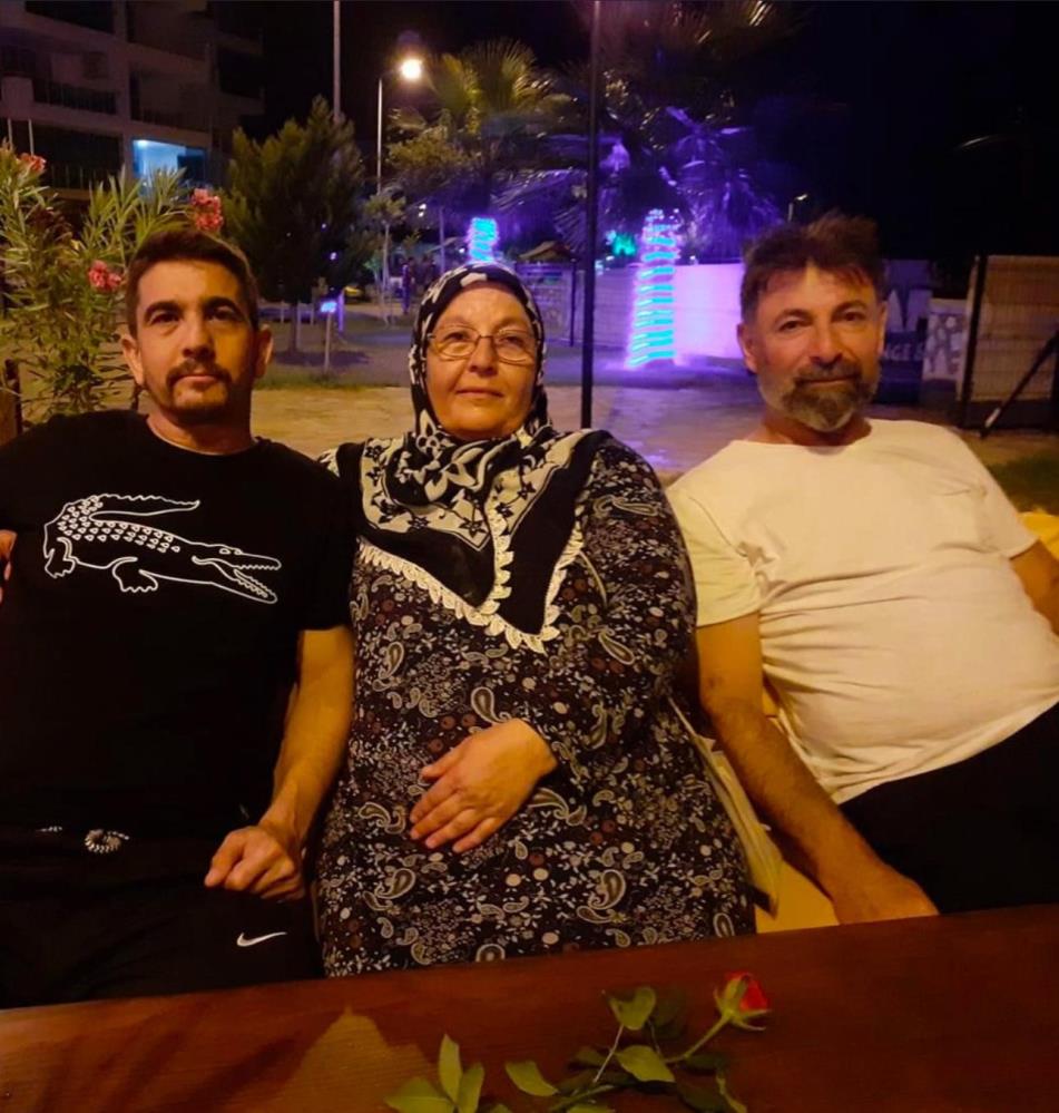 6 Şubat'ta meydana gelen 7.7 ve 7.6 büyüklüğündeki yıkıcı depremler, Akkoç ailesi için geri dönüşsü olmayan bir yolculuğa dönüştü.