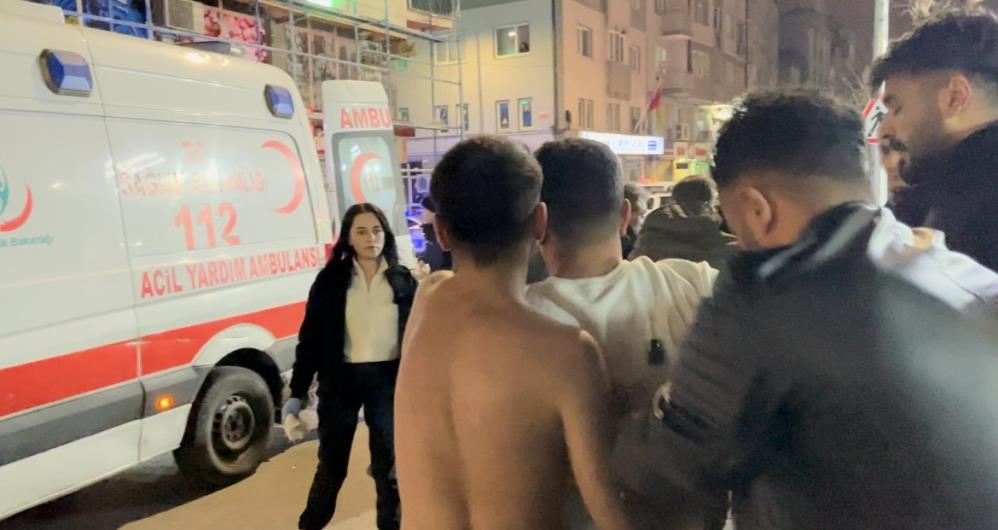 İki Esnafın Tartışmasında Bıçak