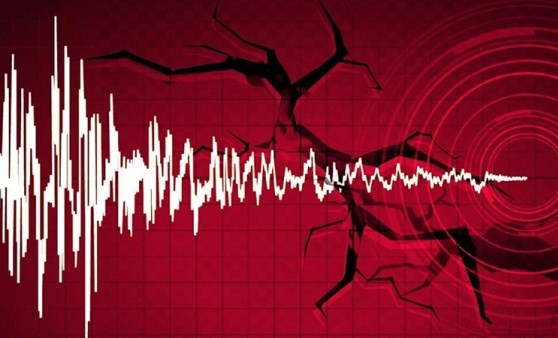 İtalyan basınında yer alan haberlere göre; son 24 saatte bölgede iki büyük deprem kaydedildi. 3,9 büyüklüğündeki depremler ve ardından yaşanan artçı sarsıntılar, bölge halkını tedirgin ediyor.