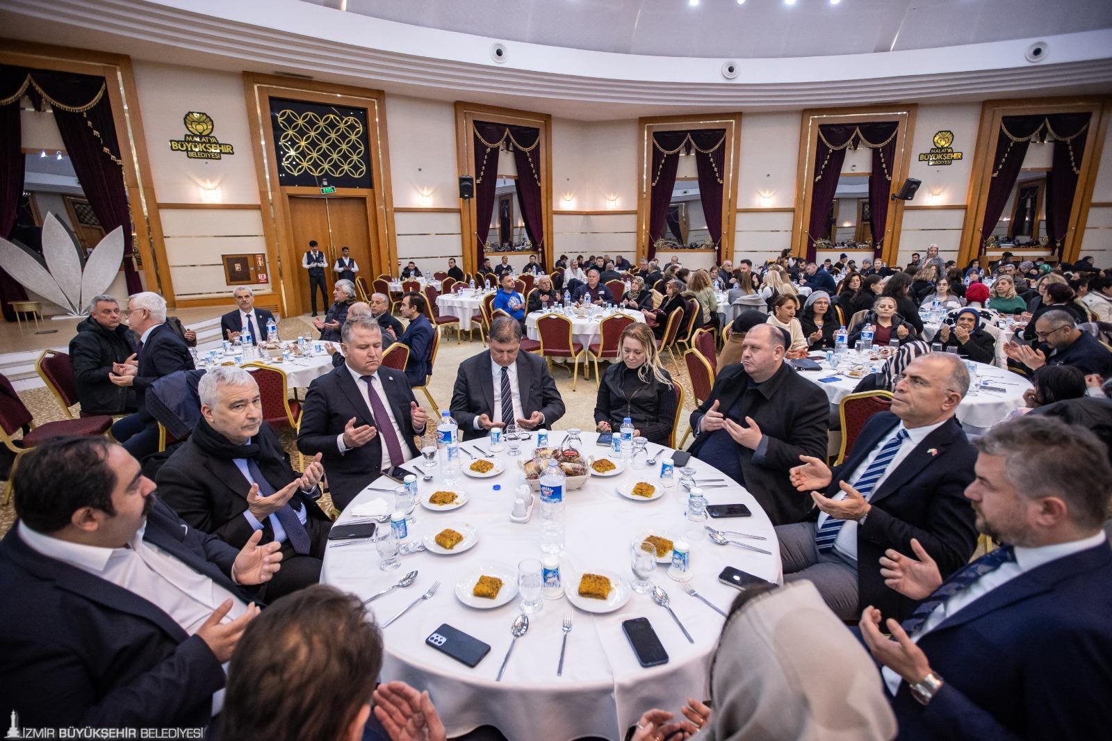 Izmiirli Belediye Başkanları Hatayda