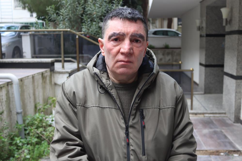 Izmir Alacaklarını Tahsil Etsin Diye Tuttuğu Avukatı Da Onu Dolandırdı