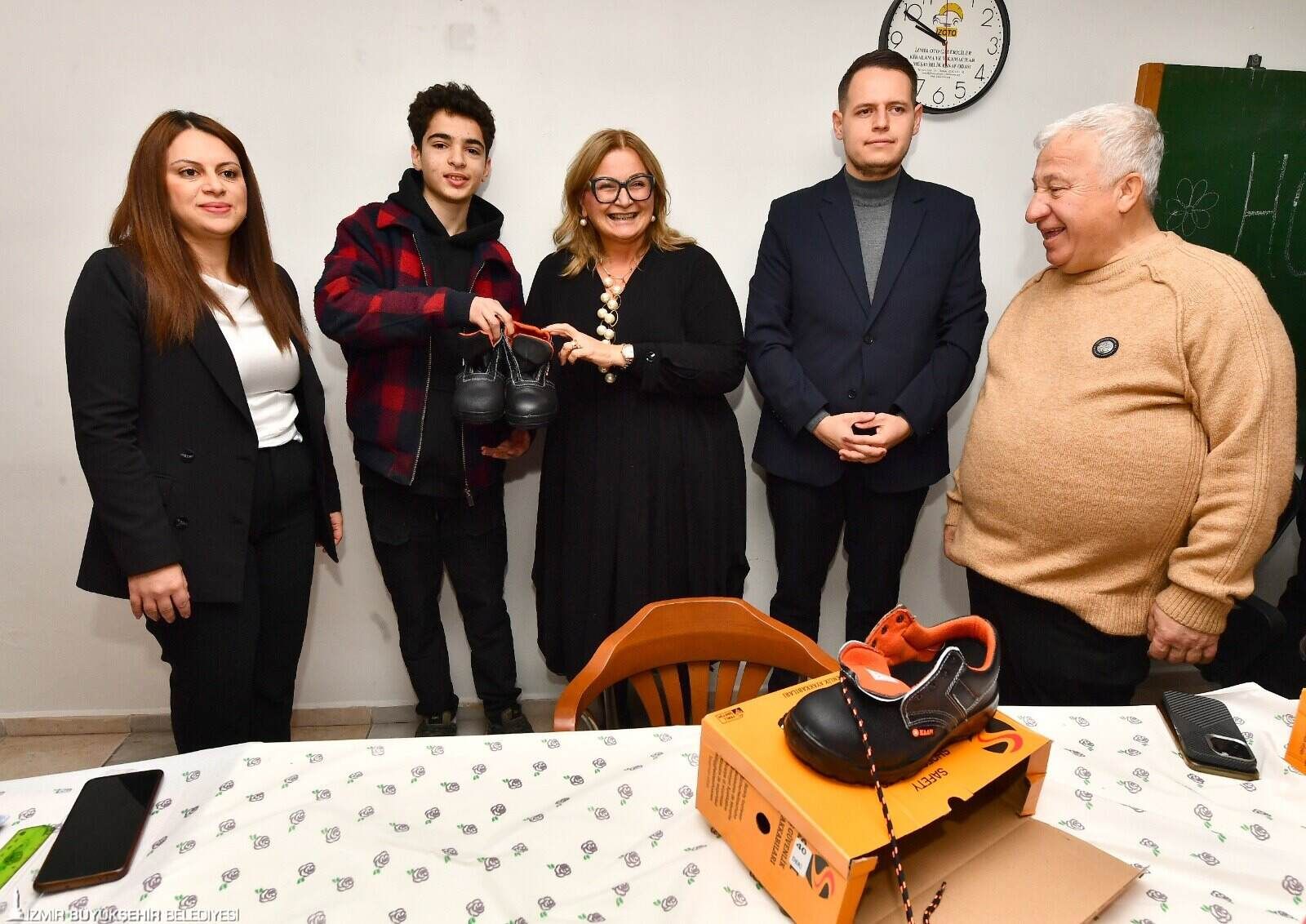 İzmir Büyükşehir Belediyesi’nden eğitimin önemine vurgu