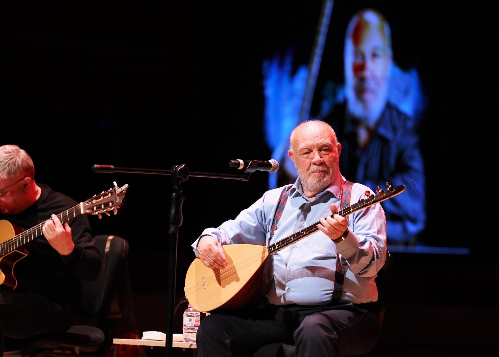 İzmir Musa Eroğlu konseri