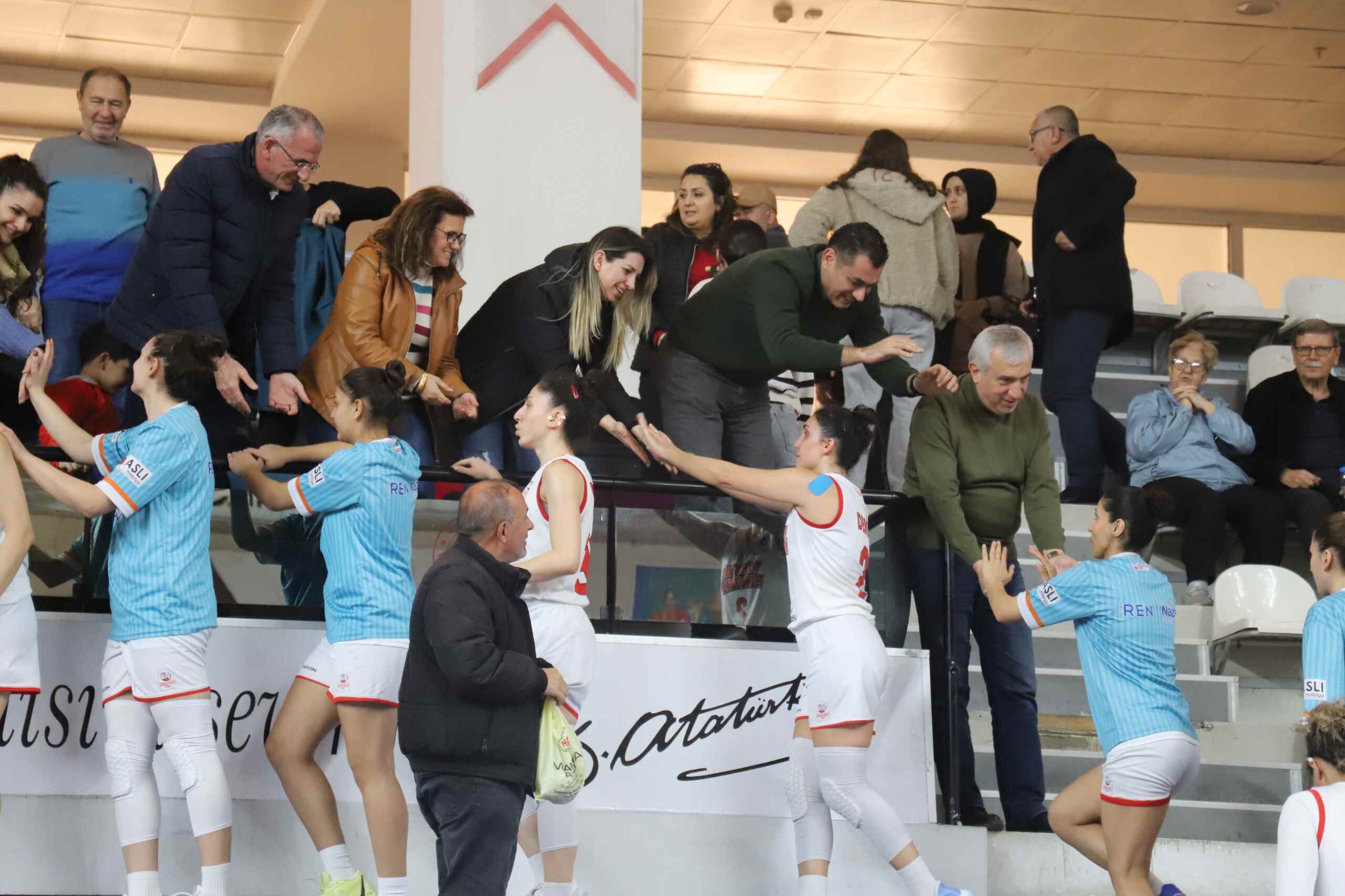 Kadın Basketbol Takımı