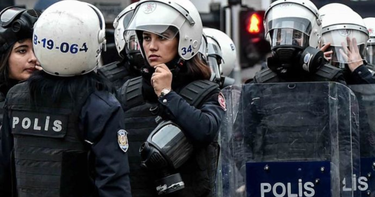 Kadın polis maaşları: