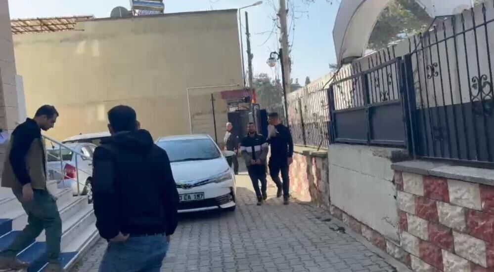 Pompalı Tüfekle Geri Döndü