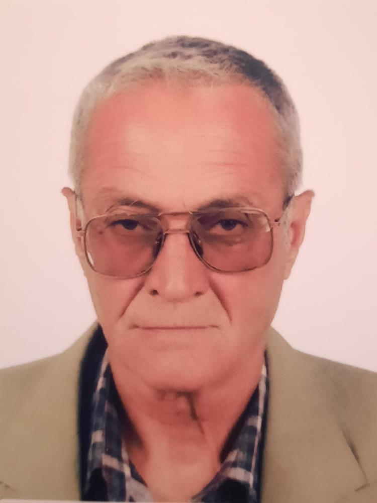 Askeri Törenle Defnedildi