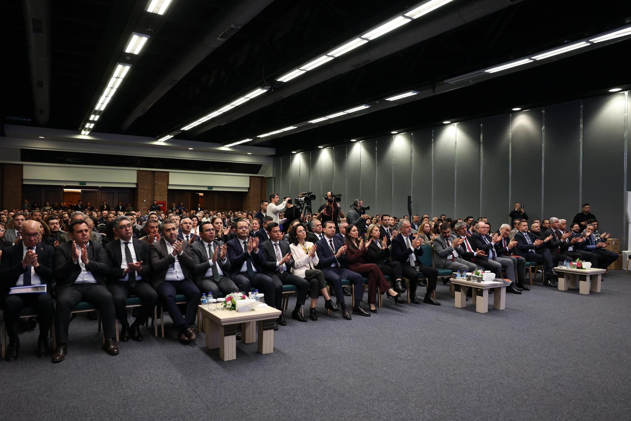 Kıyı Ege’de Deprem Gerçeği Ve Afet Yönetimi Çalıştayı Tamamlandı. Çözüm Önerileri Ve Yol Haritası Belirlendi (1)