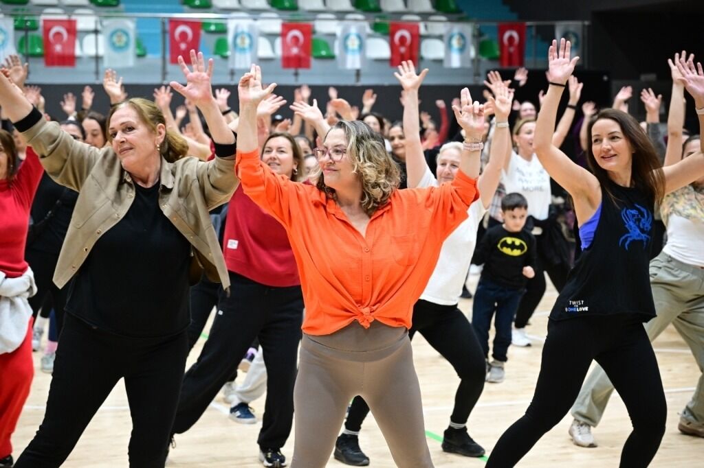 Manisa Tarık Almış Spor Tesisleri