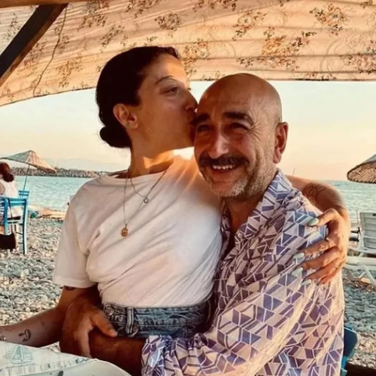 Yaş Farkı Sosyal Medyada Gündem Oldu