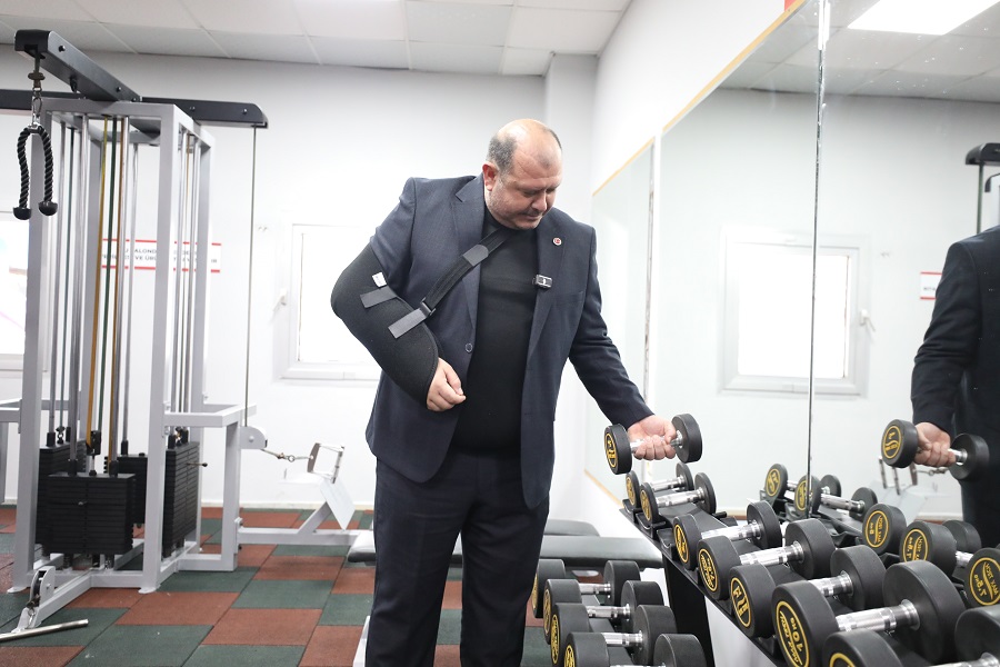 Menderes spor salonları