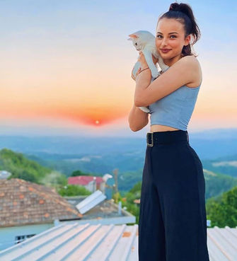 Bıçakla gelen ölüm