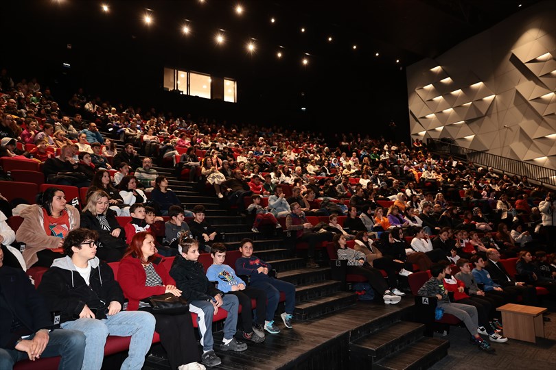 Nihat Zeybekci Kongre ve Kültür Merkezi