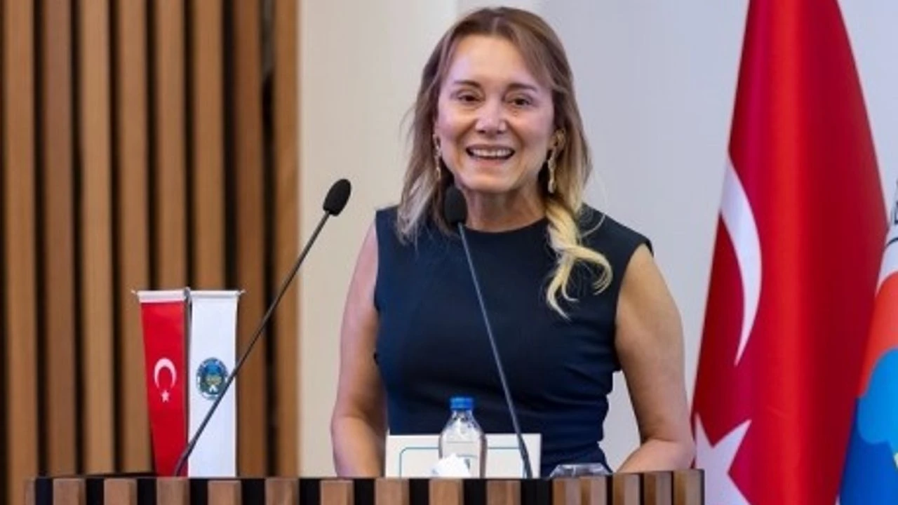 Nilüfer Çınarlı Mutlu