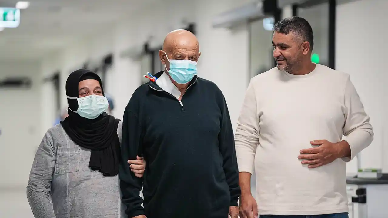 Oğlundan Yarı Uyumlu Kök Hücre Nakliyle Sağlığına Kavuştu Izmri