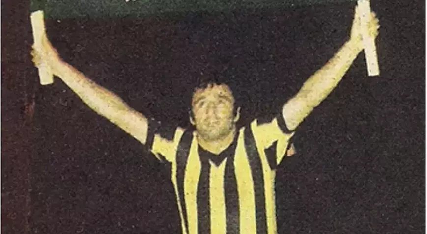 Ogün Altıparmak'ın futbol kariyeri