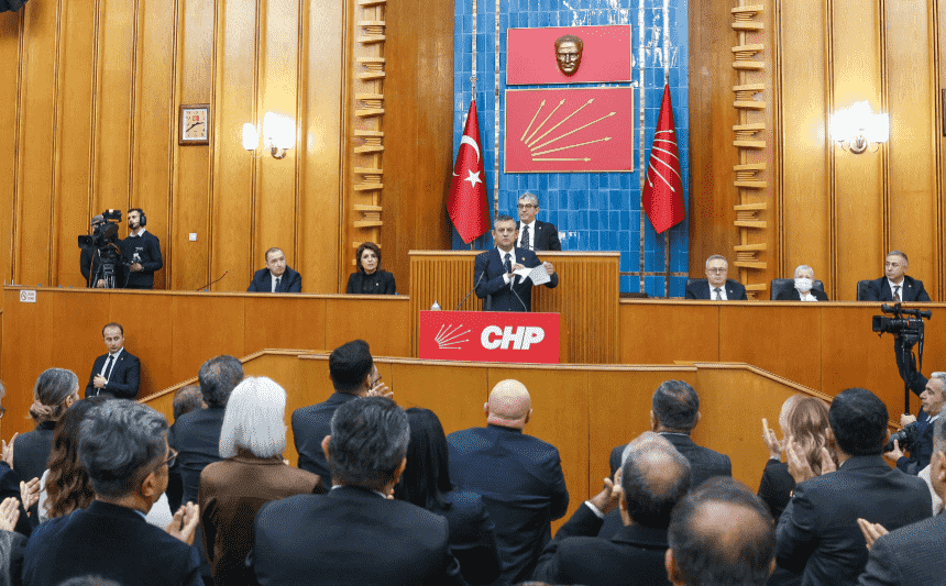 Özel CHP grubunda