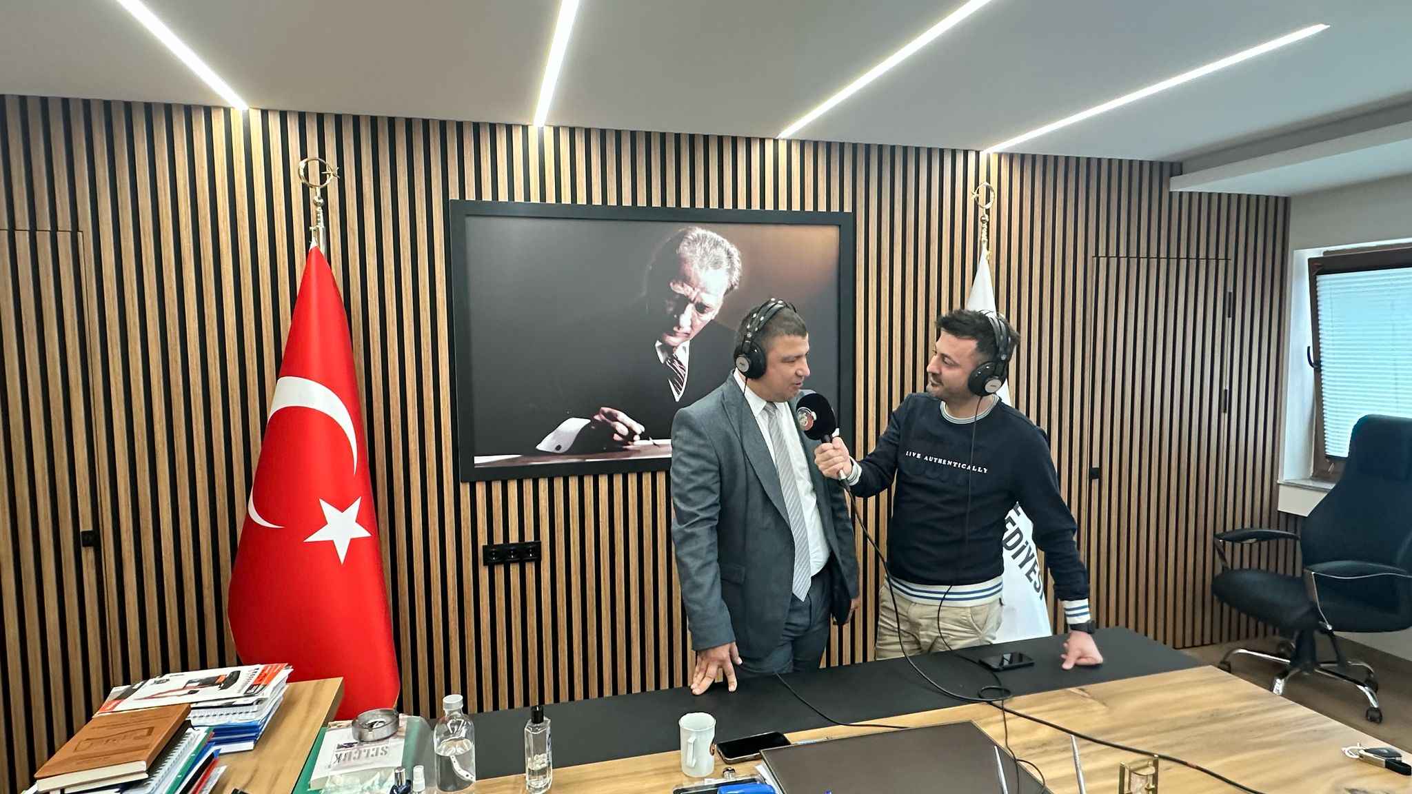 Radyo Ege Tire İlk Anons