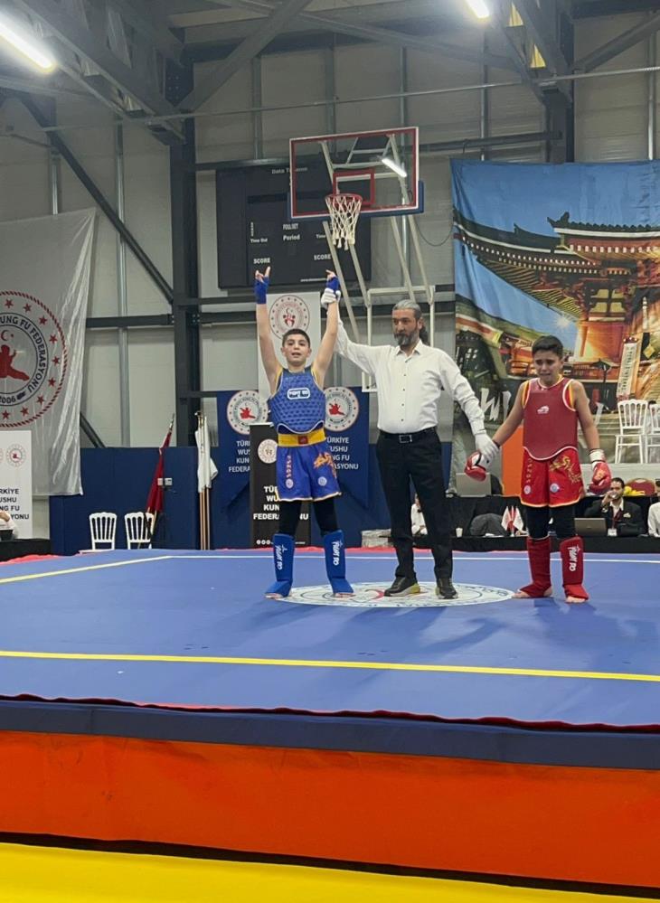 'Rocky' Filminden Etkilendi, Türkiye Şampiyonu Oldu Izmir