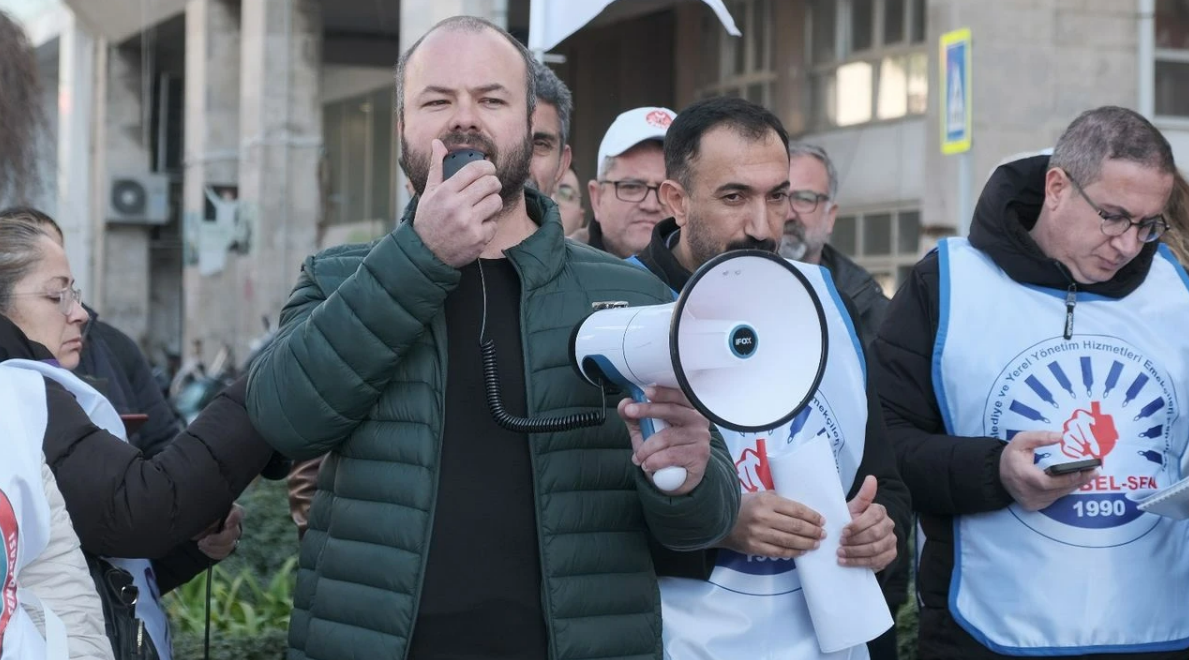 Salih Deniz Islakoğlu