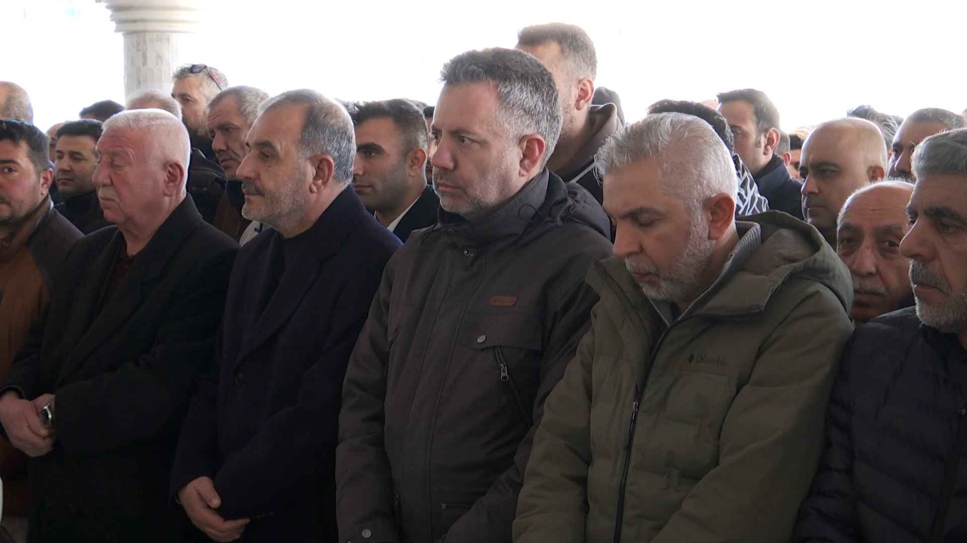 T A B A N C A Y L A B A S I N D A N V U R U L A N D I S H E K I M I 584145 172888 11Zon