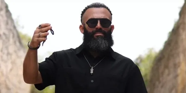 Turabi'nin şarkısı da eleştiriden payını aldı