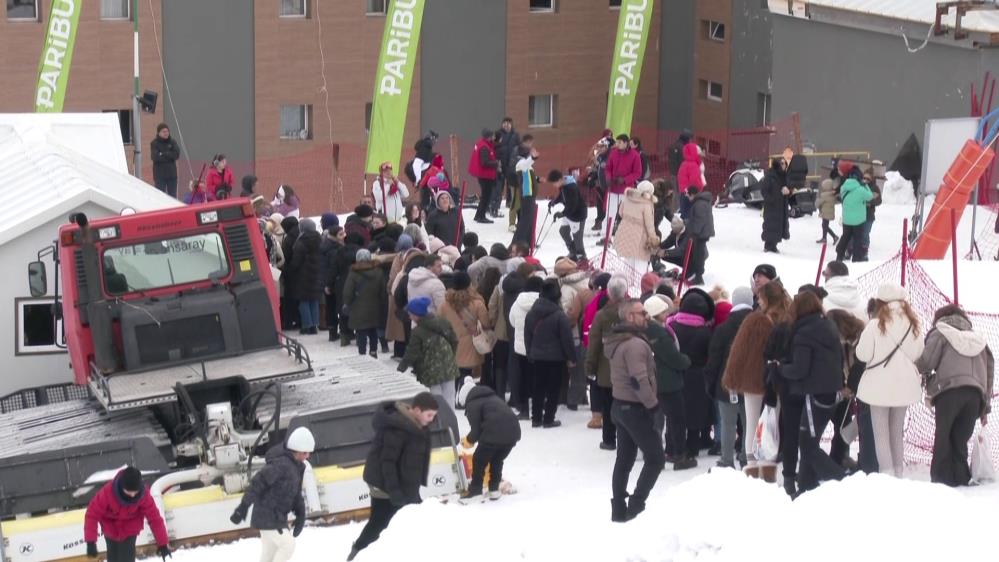 Telesiyejlerde uzun kuyruklar, kar kalınlığı zirvede