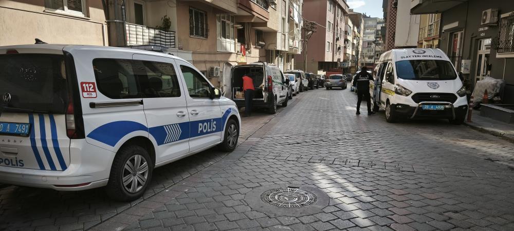 Yalnız Yaşadığı Evinde Ölü Bulundu